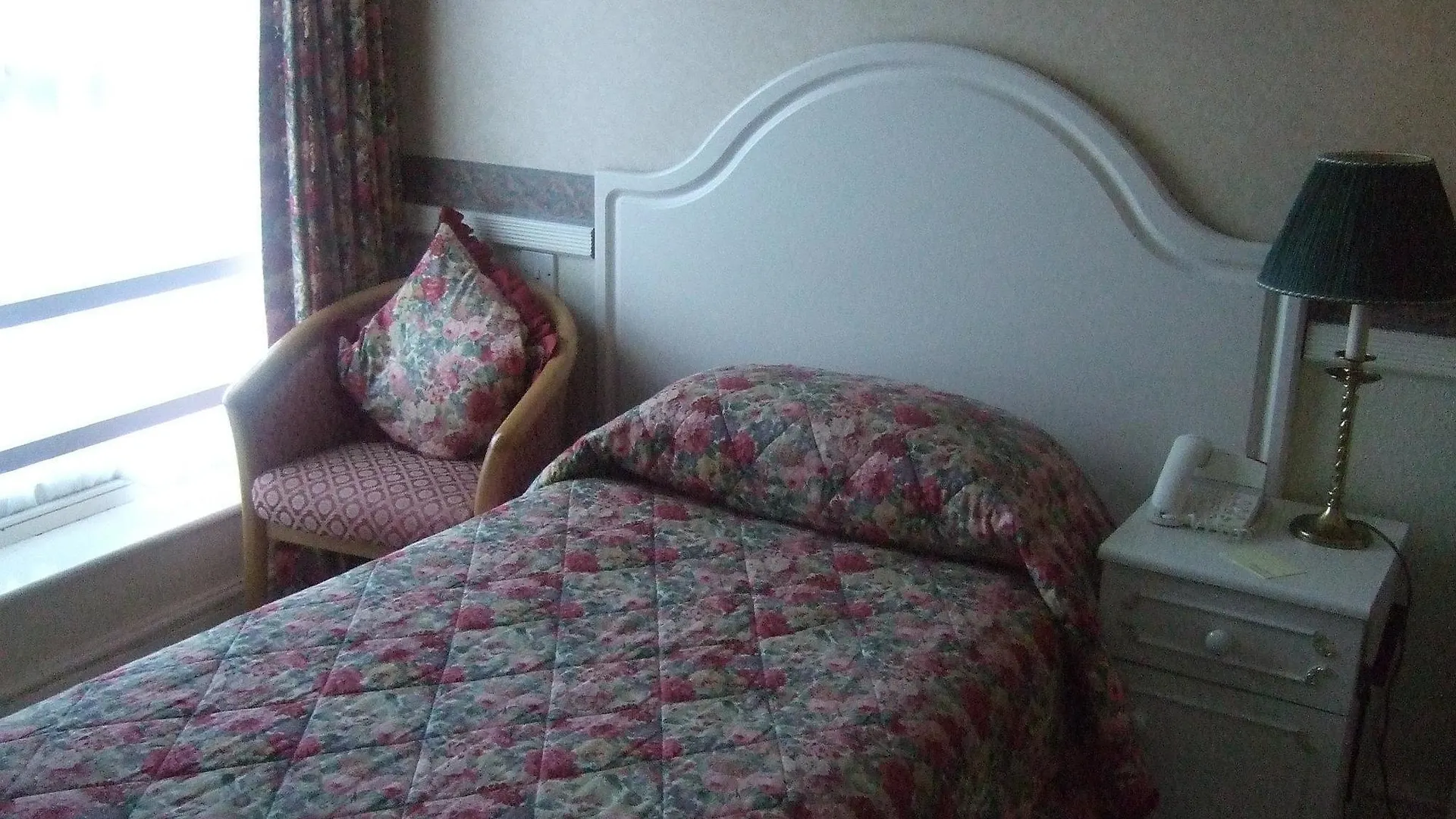 بيت ضيافة هاروغايت Grants Hotel